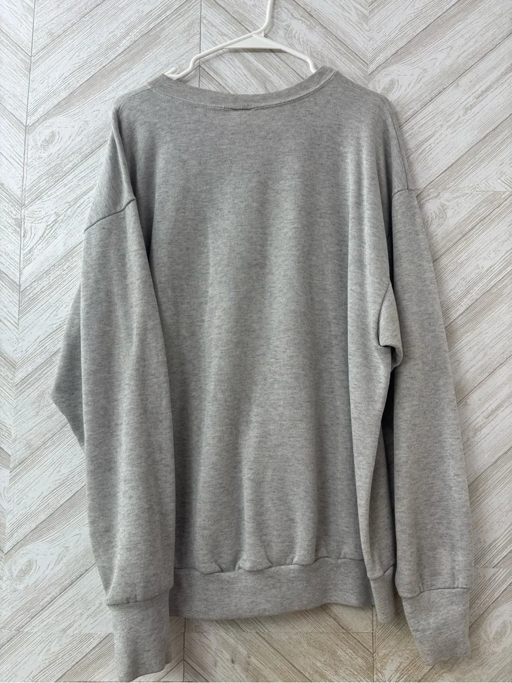 Delta Gray Minnesota Vikings Graphic Crewneck with Purple & Gold Accents